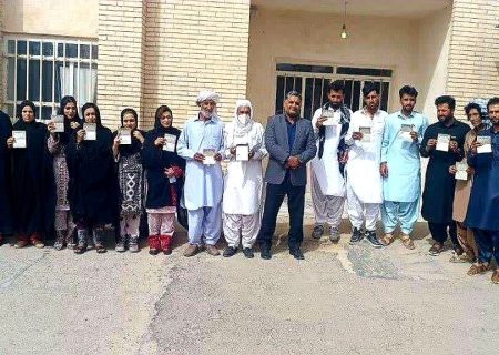 صدور شناسنامه برای ۱۶ فاقد هویت در هیرمند