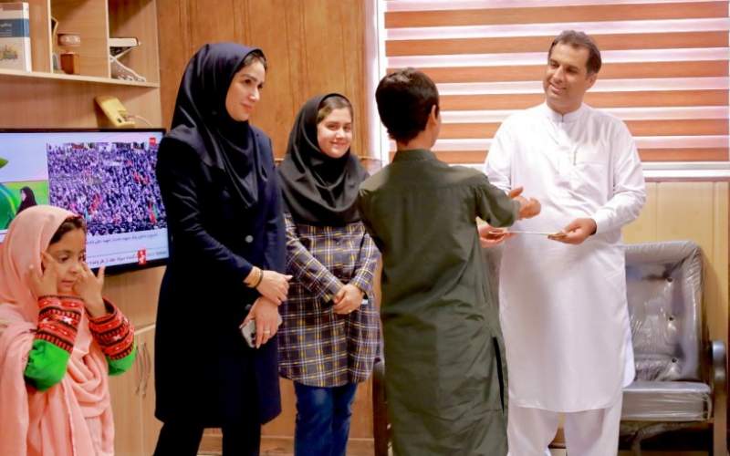 تقدیر از برگزیده سراوانی مقابله با آئدس