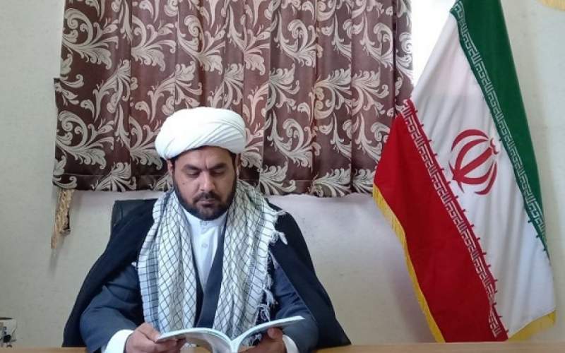 عاشورا مکتب آزادگی و شهادت است