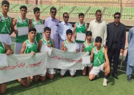 مقام سوم شهرداری جزینک در دوومیدانی استان