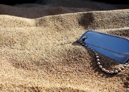 مخالفین امام را مخالف اسلام بدانید