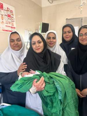 نجات مادر و نوزاد از مرگ حتمی