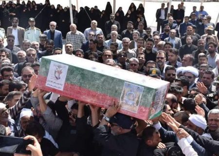 تشییع پیکر ۶ شهید حمله تروریستی در زاهدان