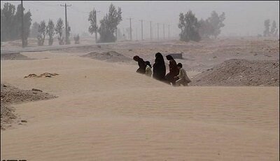 بی‌توجهی به سیستان بلای خاک را به مرکز استان کشاند