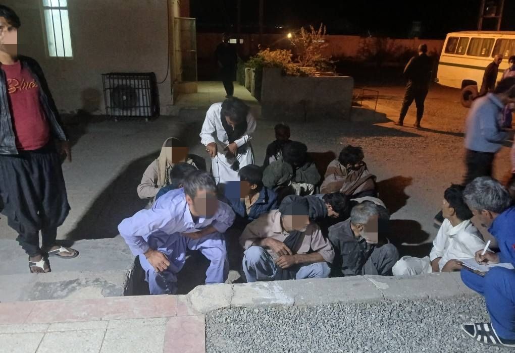 جمعآوری معتادین متجاهر در سطح شهرستان هیرمند