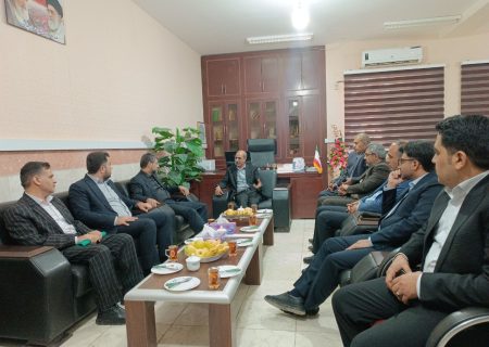 بررسی مسائل و ظرفیت‌های اقتصادی هیرمند