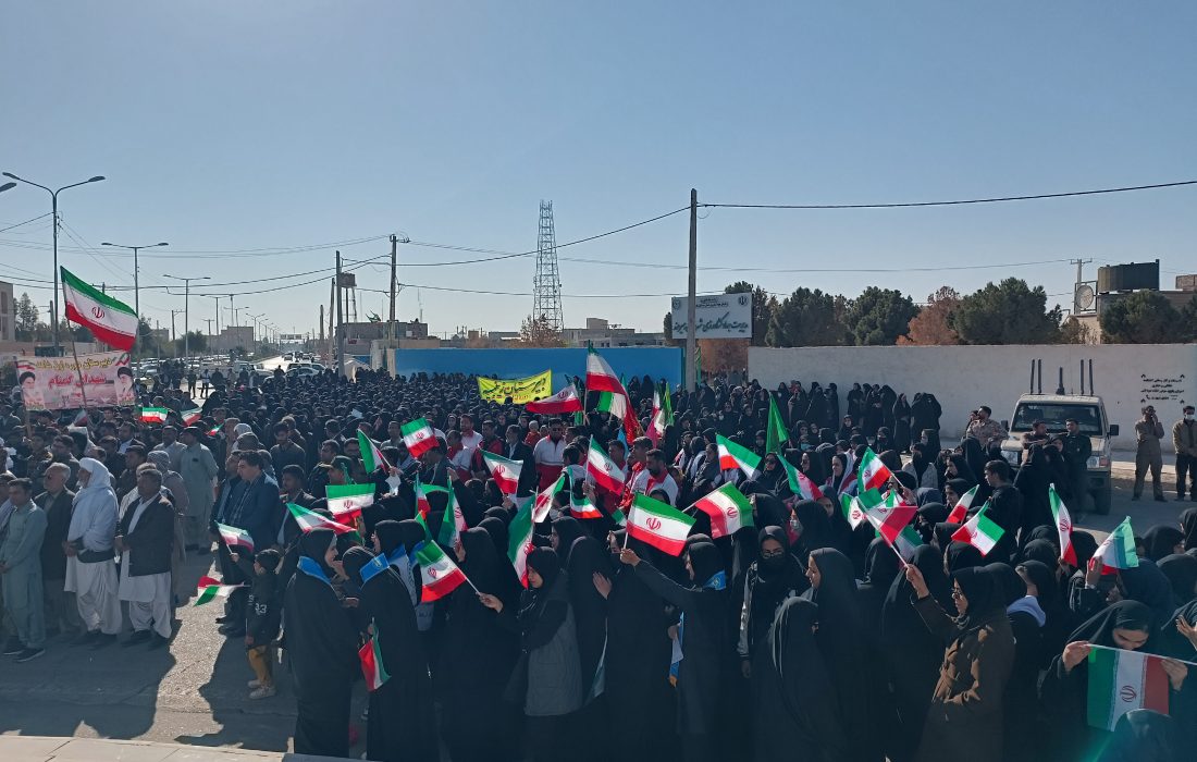 پیام تجلیل رهبر انقلاب از ملت عظیم‌الشأن ایران