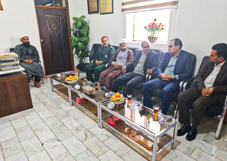 تأکید مسئولان هیرمند بر حمایت از سپاه