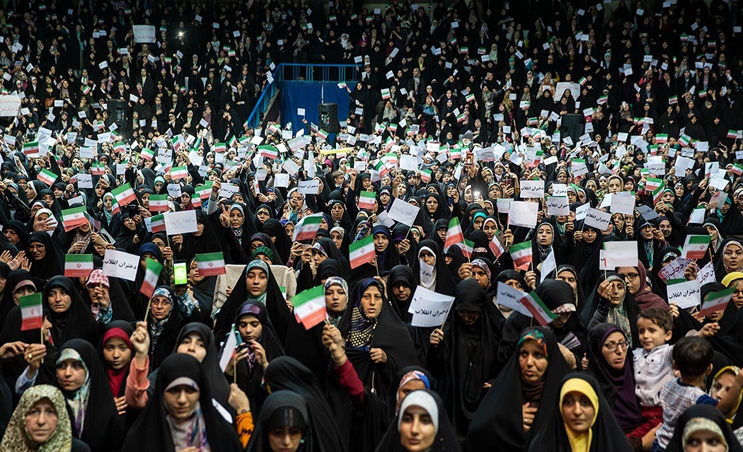 بانوان هیرمند پیشگام صیانت از آرمان‌های انقلاب