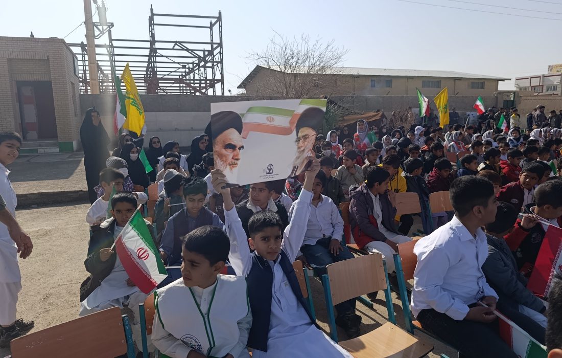 اولین روز از دهه مبارک فجر در هیرمند