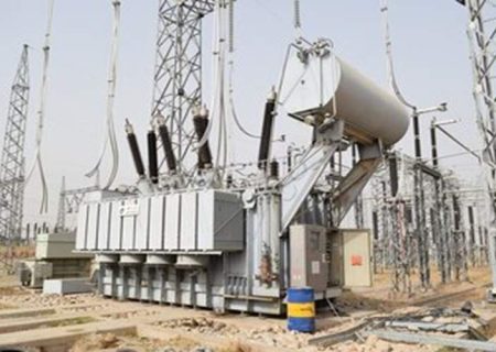 افتتاح ۱۰ پروژه برق‌رسانی در زابل