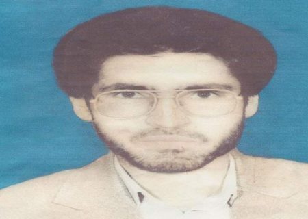 ادامه دهنده راه خونین شهدا باشید