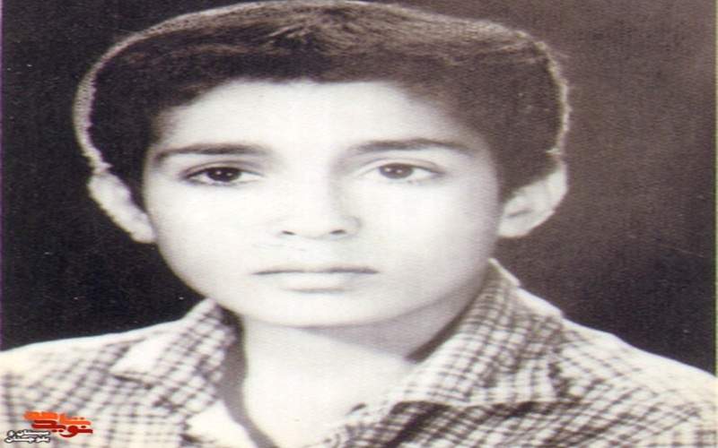 عاشقان از فراق یار می‌سوزند و انتظار شهادت را می‌کشند