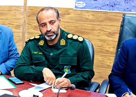 تجدید بیعت فرمانده سپاه، کارکنان و بسیجیان هیرمند با رهبر انقلاب