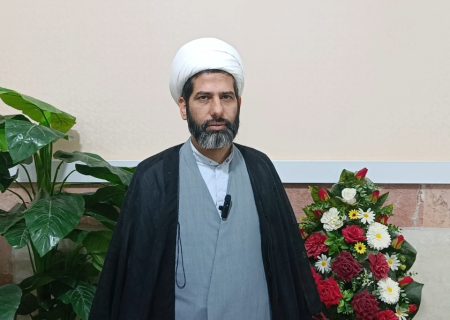 عبادت و تقوا راهی برای رشد و سعادت انسان