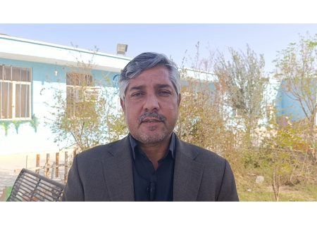 راه رهبر شهید با قدرت ادامه دارد