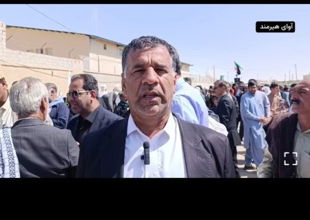 ما آمدیم که ثابت کنیم کنار رهبری ایستاده ایم