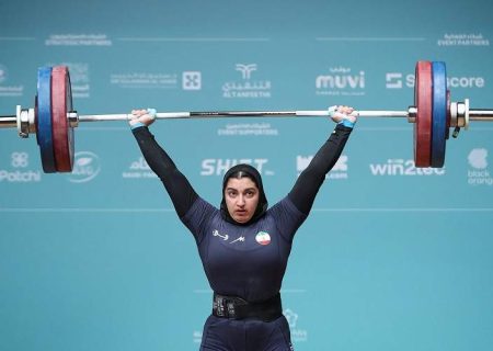 تحت هر شرایطی پشت مردم وطنم هستم