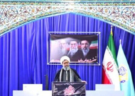 حضور مردم در صحنه، تضمین‌کننده اقتدار نظام اسلامی