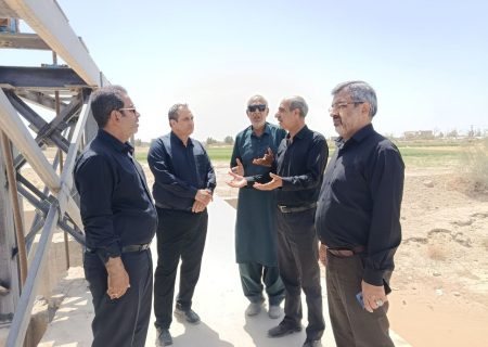 بازدید فرماندار هیرمند از آخرین وضعیت آبگیری انهار
