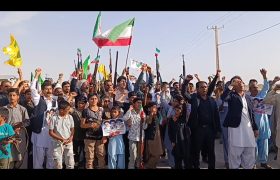 ایرانیان عاشق وطن و پایبند به ولایت‌اند