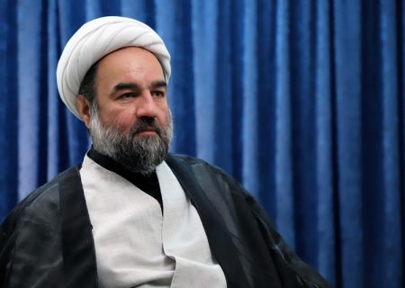 دشمن در باتلاق جنگ خودساخته فرو رفته است