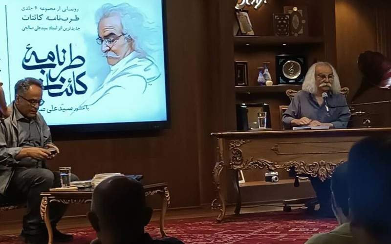 همه زبان‌ها در مقابل فارسی، محکوم به شکست‌اند
