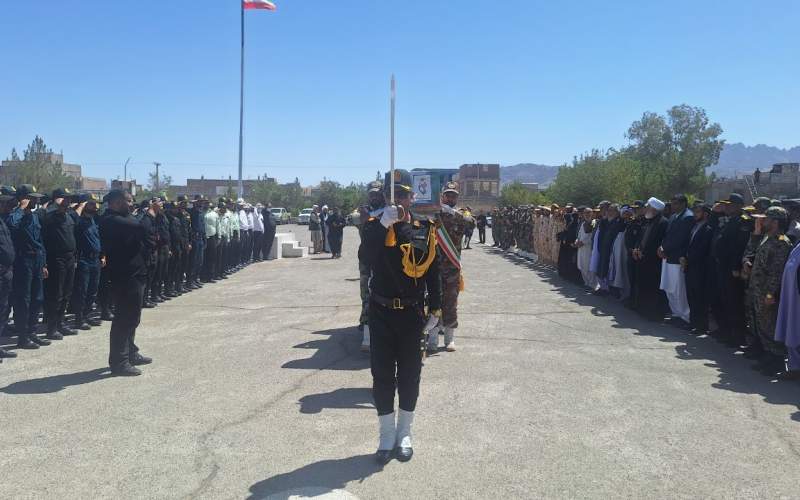تشییع پیکر شهید عبدالسلام کُرد در خاش