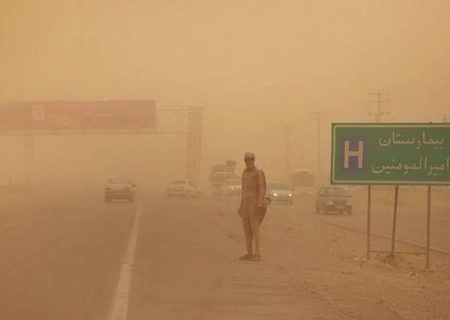 طوفان با سرعت ۱۰۸ کیلومتر زابل را درنوردید