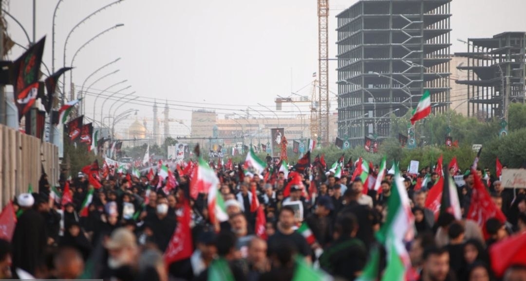قم غرق خروش عاشقان در تشییع رهبر شهید