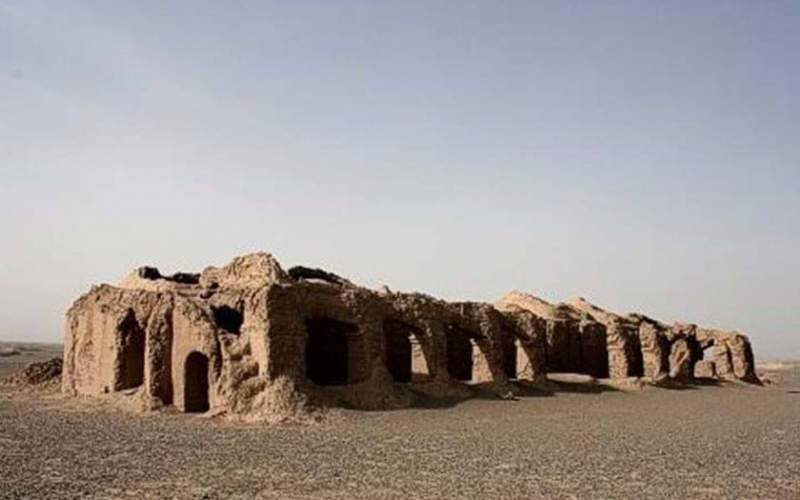 کاروانسرای فرنگی، نگین تاریخی در قلب کویر سیستان