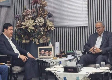 نظام بانکی باید همپای توسعه سیستان‌وبلوچستان حرکت کند