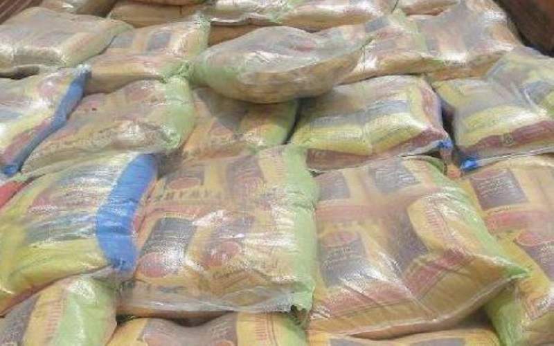 کشف ۲۵ تن برنج قاچاق در دشتیاری
