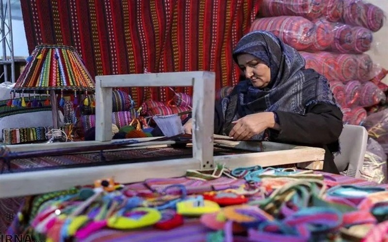 مشاغل خرد روستایی، راهی برای توسعه پایدار هیرمند