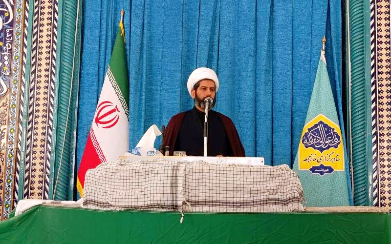 ملت ایران تسلیم استکبار نمی‌شود