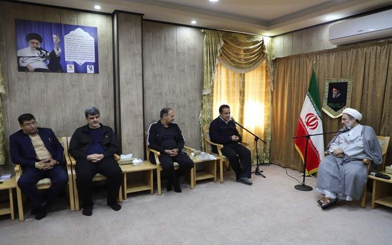 ورزش پیوست فرهنگی و دینی می‌خواهد